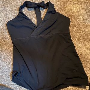 Lululemon razorback